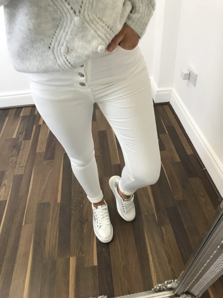 Romina High Waisted White Jeans - White 