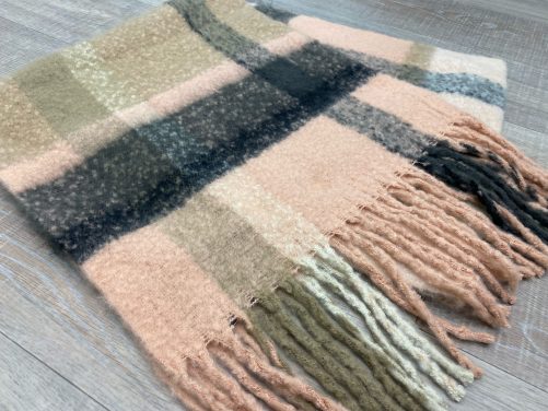 Pieces Bea Scarf in Beige