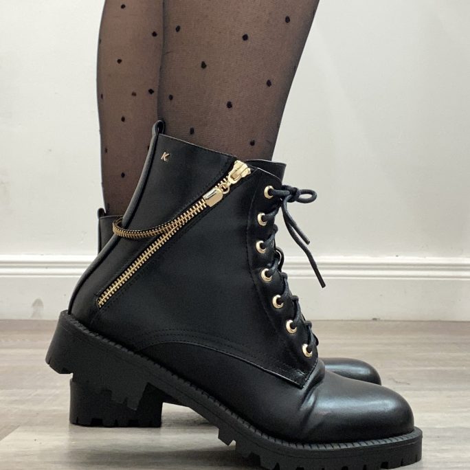 KA Blackridge Boots in black