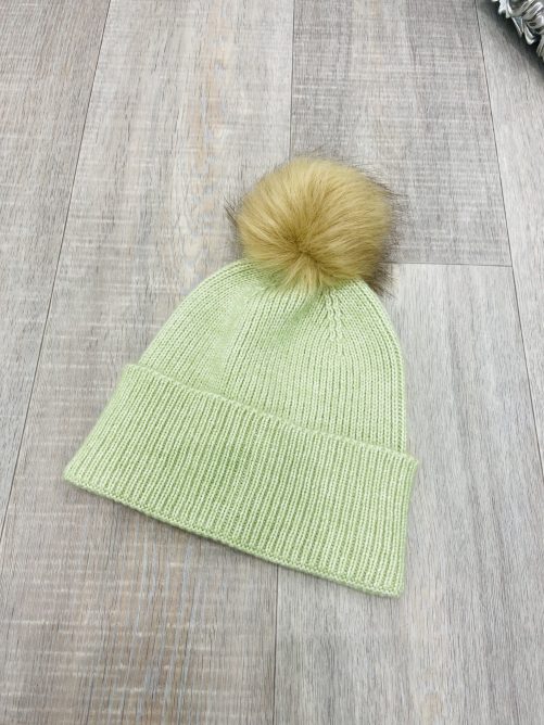 Pieces Bina Hat in Light Green