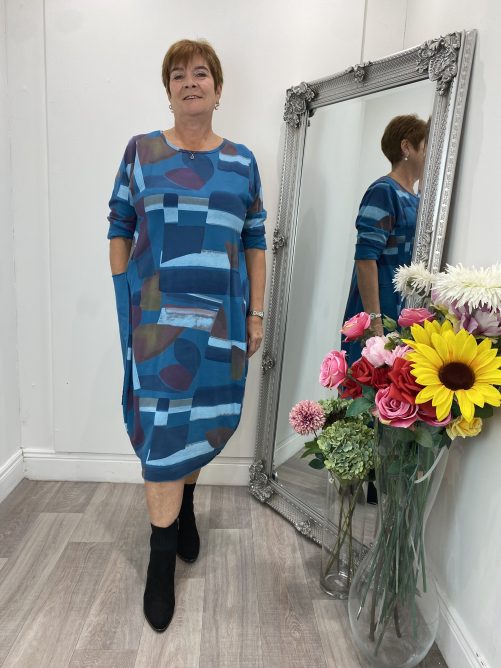 Anonymous oversized dress in blue