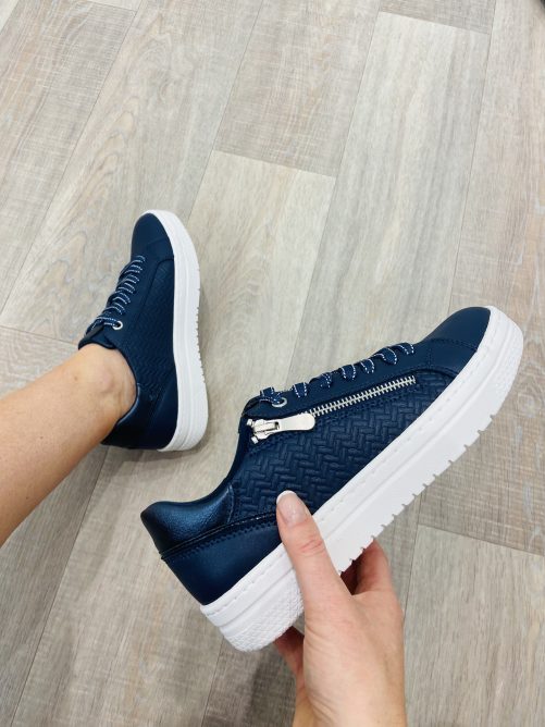 Jane Trainers in navy