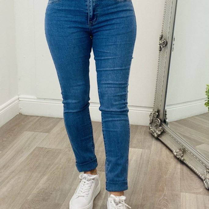 Skinny jeans in denim