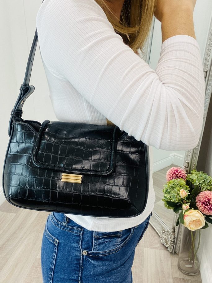 Penny Shoulder handbag in black