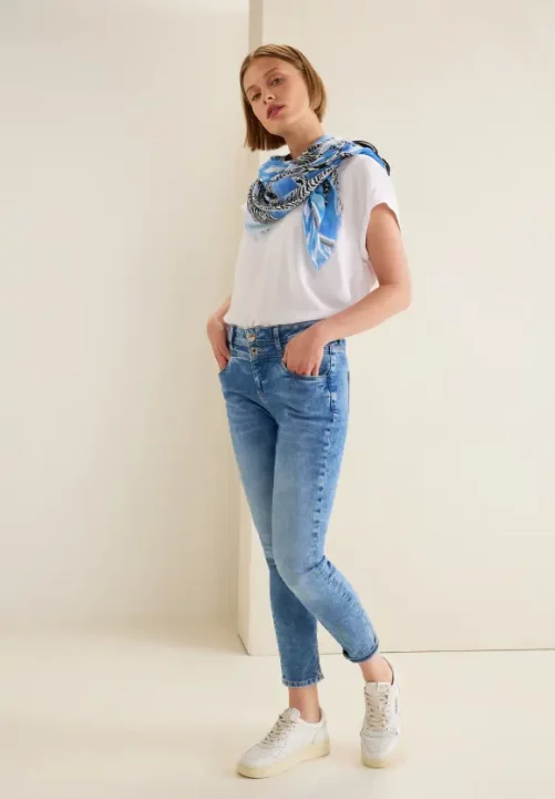 Josie scarf in blue