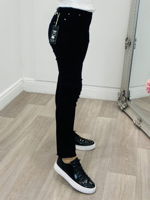 v1632 skinny jean in black