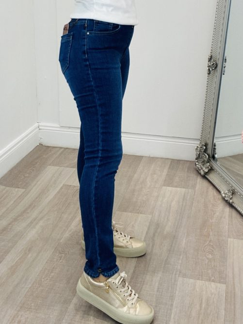 V2687 Skinny Jeans